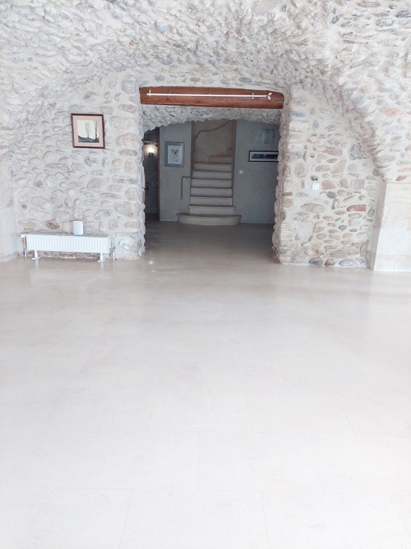 Entretenir et traiter vos sols nobles (tomette, travertin, pierres naturelles, marbre) à Manosque et le 04